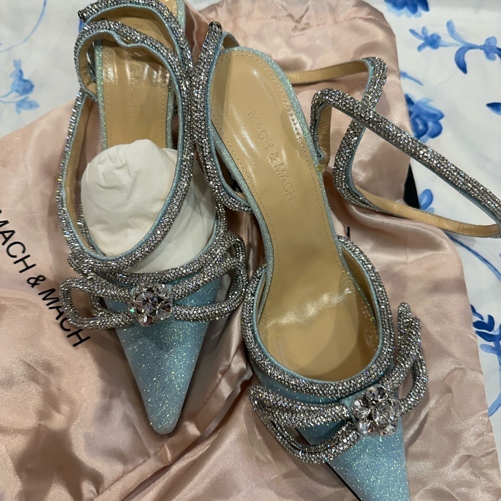 NEW Mach & Mach Double Crystal Bow Glittered Pump Heels - Picture 2 of 6
